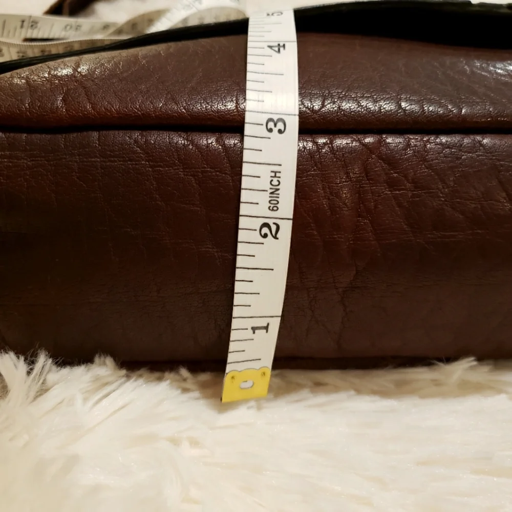 Genuine Leather Handcrafted Brown Crossbody Messenger Bag--NWT